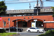 関内駅とレンガ
